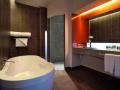 Riverside Suite Bath & Shower